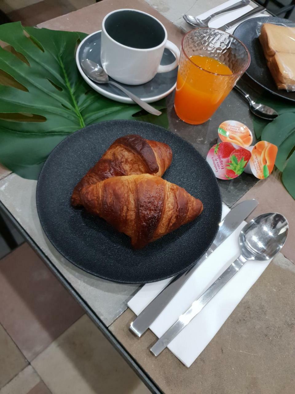 Palermo Inn Suite Eksteriør billede